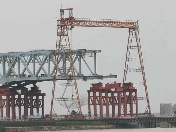 龍門吊生產(chǎn)廠家